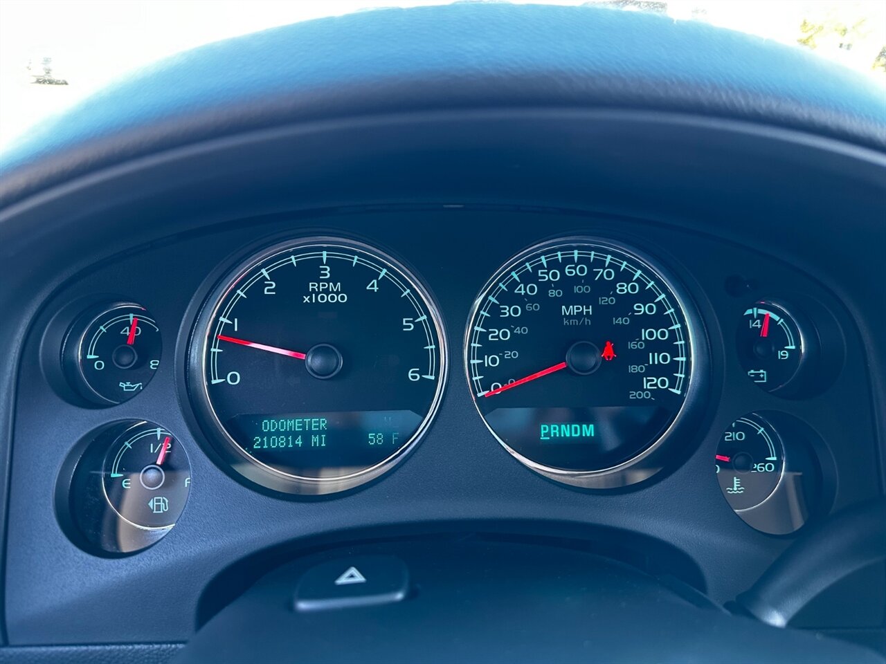 2014 GMC Yukon XL Denali   - Photo 31 - Reno, NV 89502