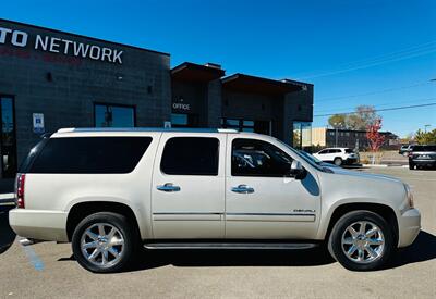 2014 GMC Yukon XL Denali   - Photo 8 - Reno, NV 89502
