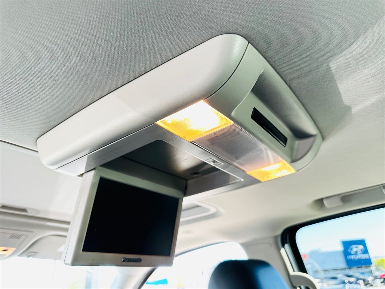 2014 GMC Yukon XL Denali   - Photo 15 - Reno, NV 89502