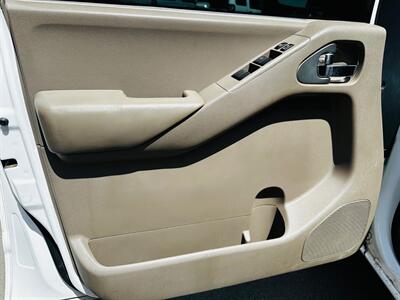 2012 Nissan Frontier SV V6   - Photo 23 - Reno, NV 89502