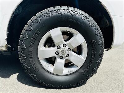 2012 Nissan Frontier SV V6   - Photo 9 - Reno, NV 89502