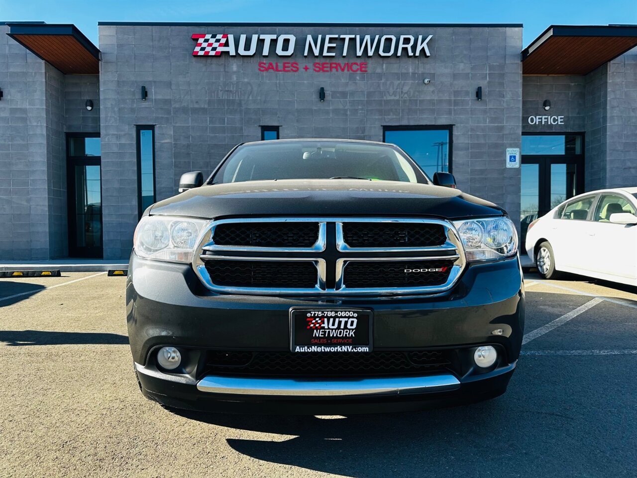 2011 Dodge Durango Crew photo 4