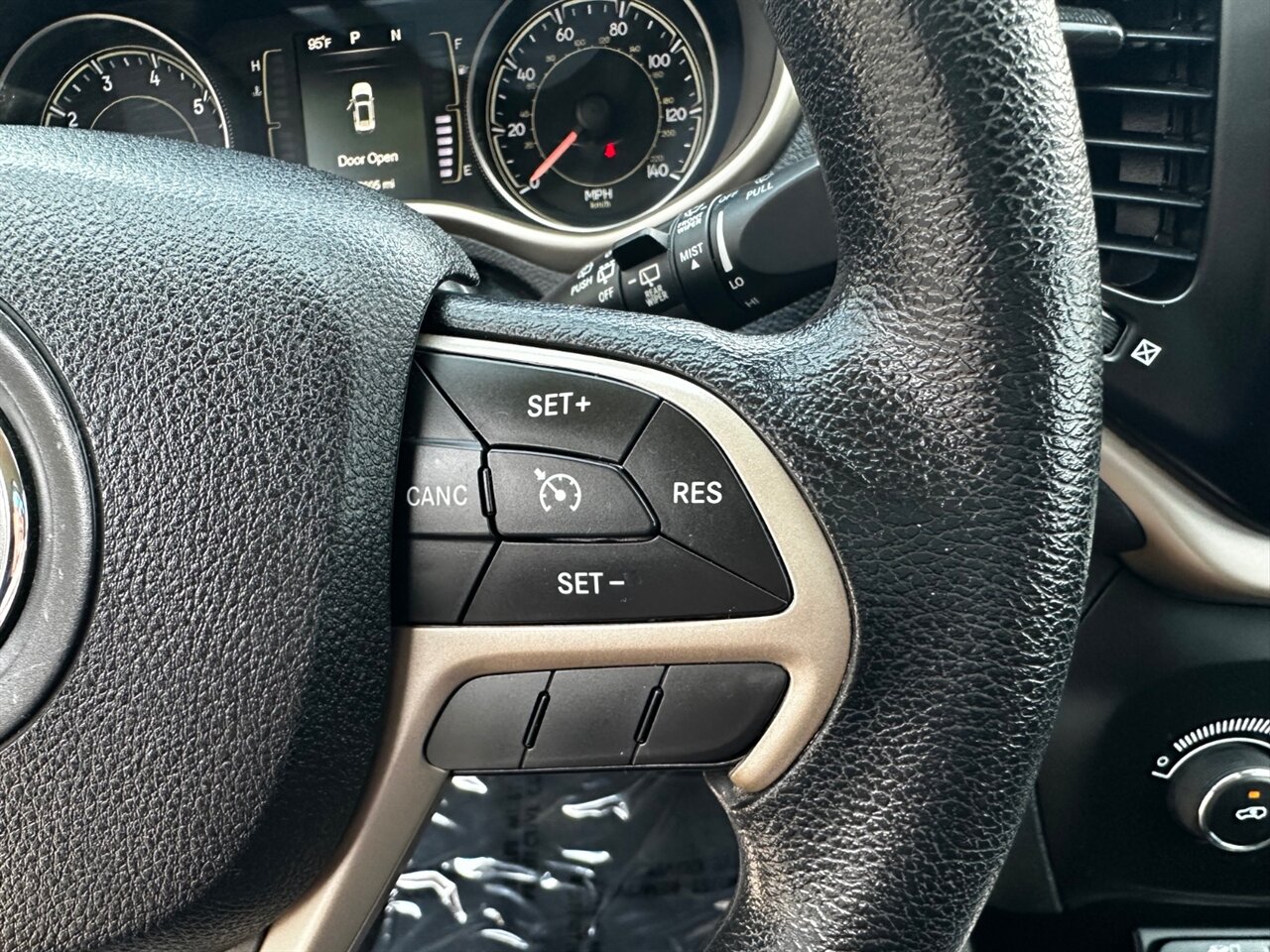 2014 Jeep Cherokee Sport - Photo 23 - Reno, NV 89502