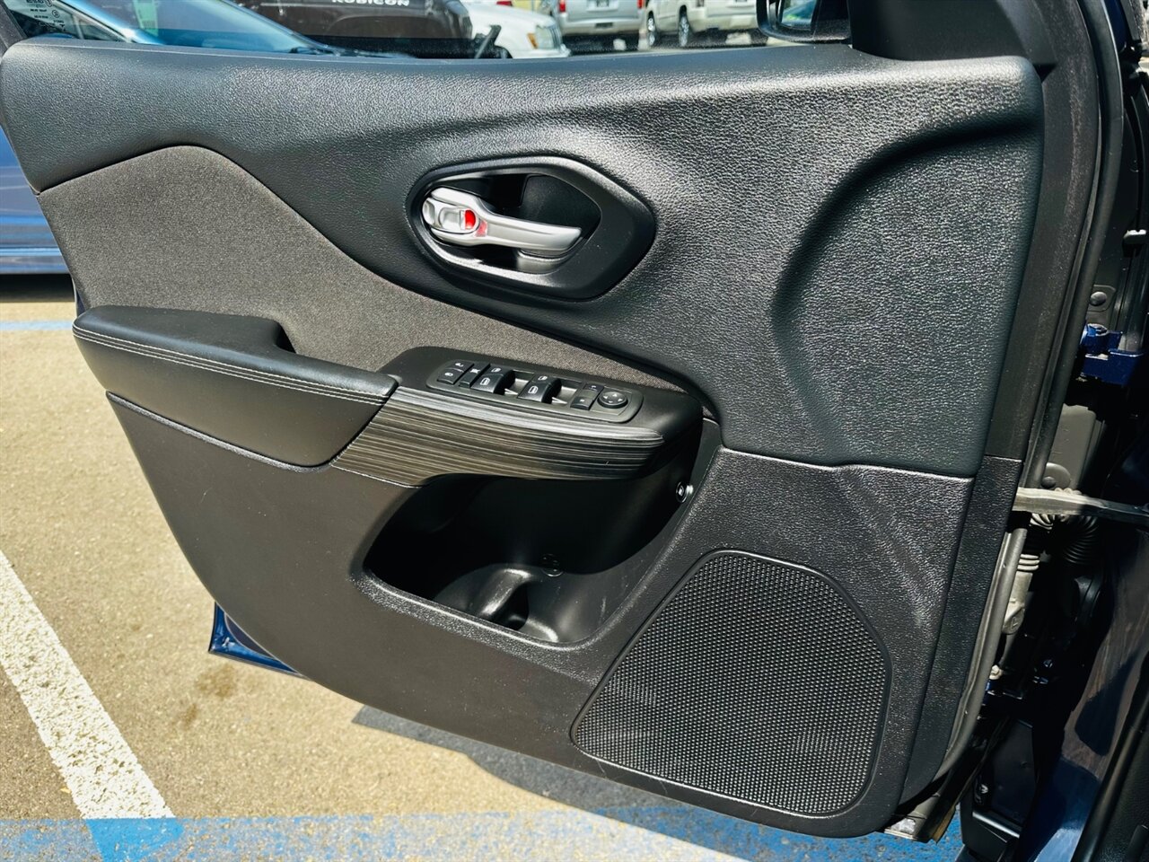 2014 Jeep Cherokee Sport - Photo 25 - Reno, NV 89502
