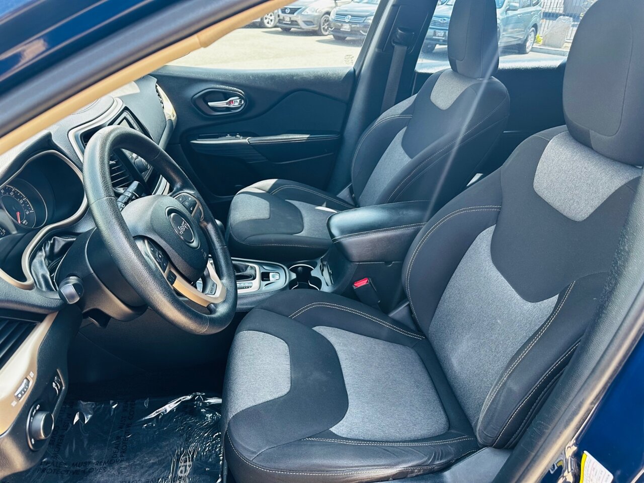 2014 Jeep Cherokee Sport - Photo 13 - Reno, NV 89502