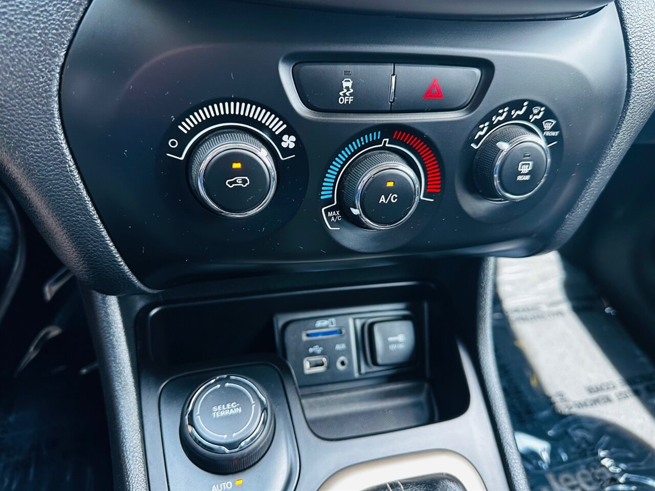 2014 Jeep Cherokee Sport - Photo 17 - Reno, NV 89502