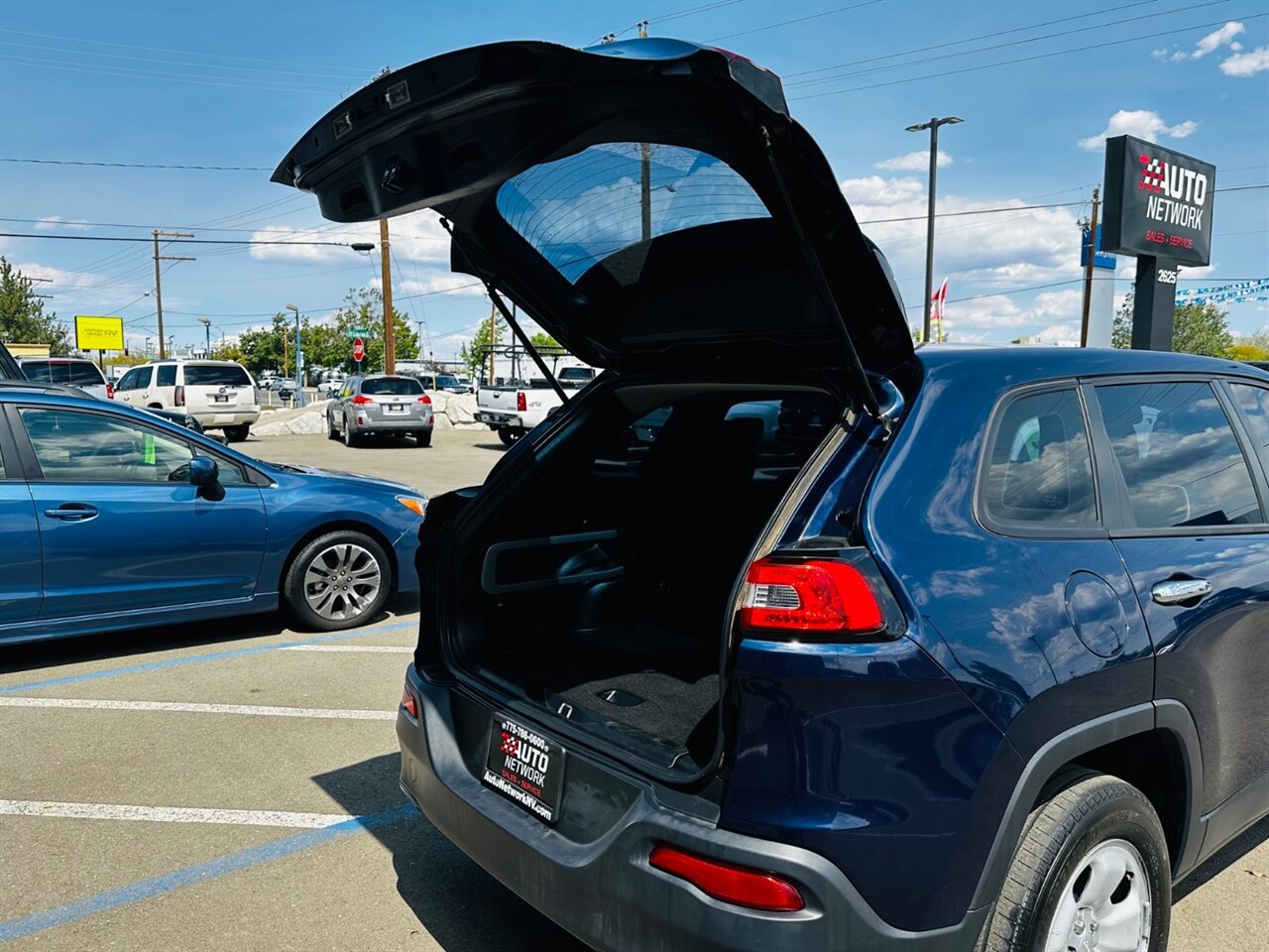 2014 Jeep Cherokee Sport - Photo 9 - Reno, NV 89502