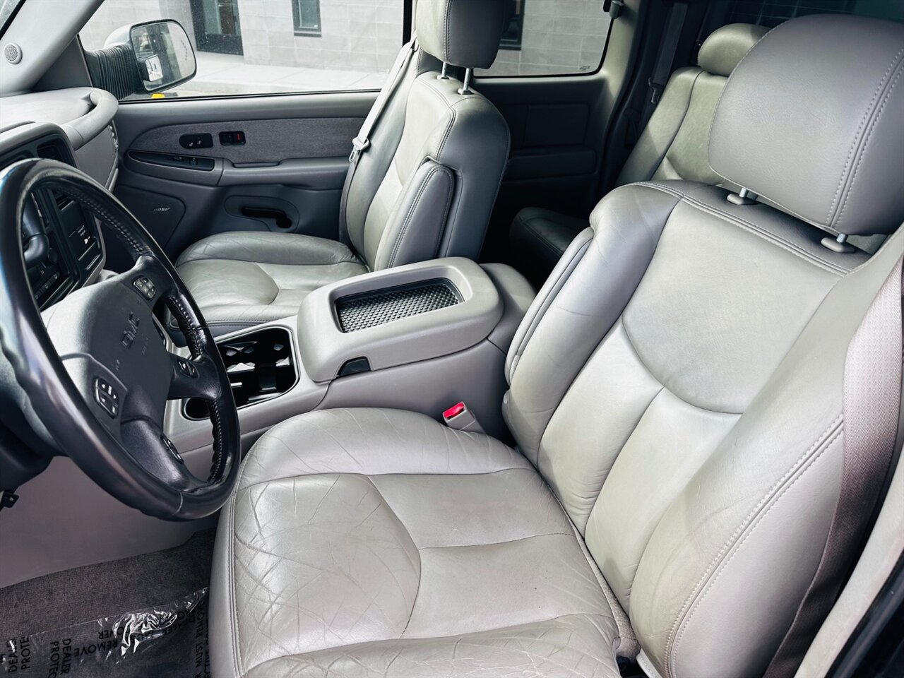 2003 GMC Sierra 3500 SLT 4dr Extended Cab - Photo 17 - Reno, NV 89502