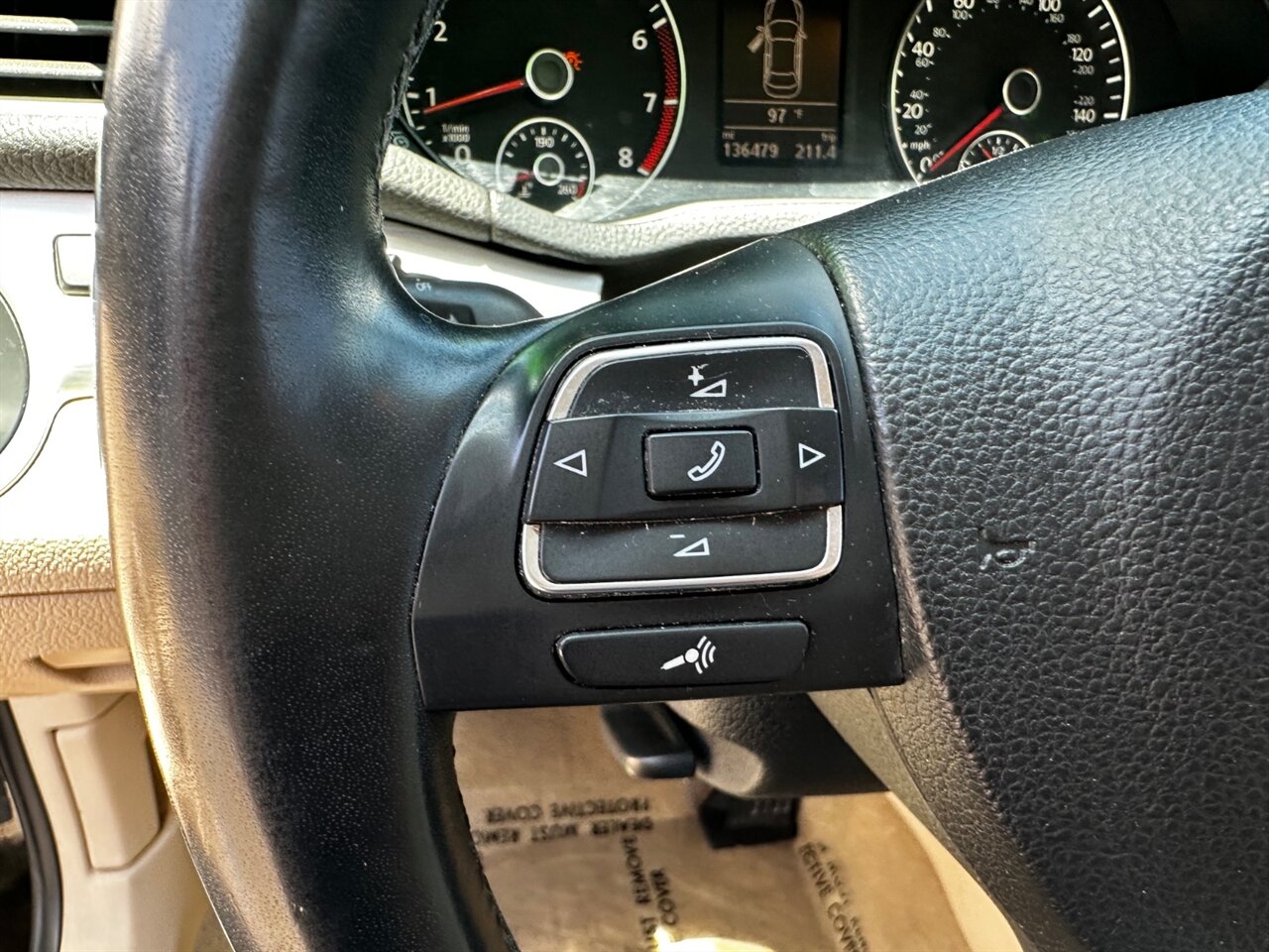 2013 Volkswagen Passat SE PZEV - Photo 18 - Reno, NV 89502