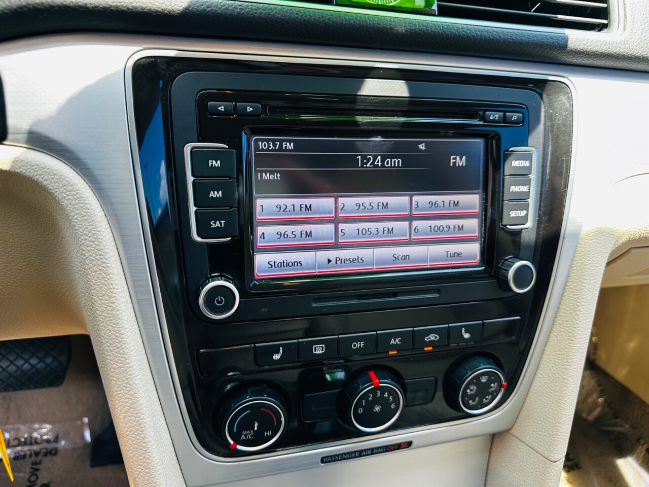 2013 Volkswagen Passat SE PZEV - Photo 14 - Reno, NV 89502