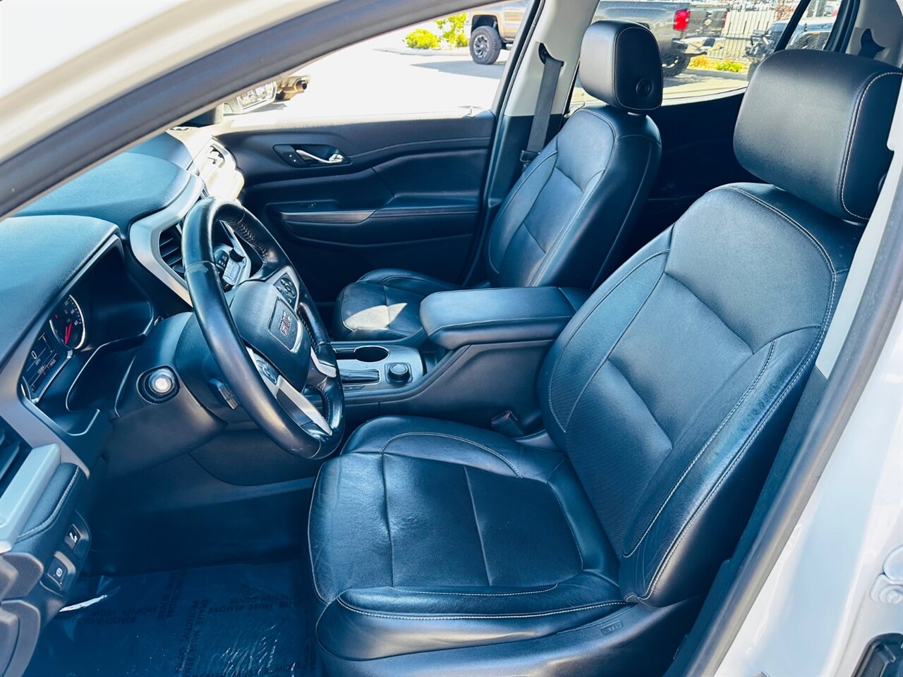 2019 GMC Acadia SLT-1   - Photo 13 - Reno, NV 89502