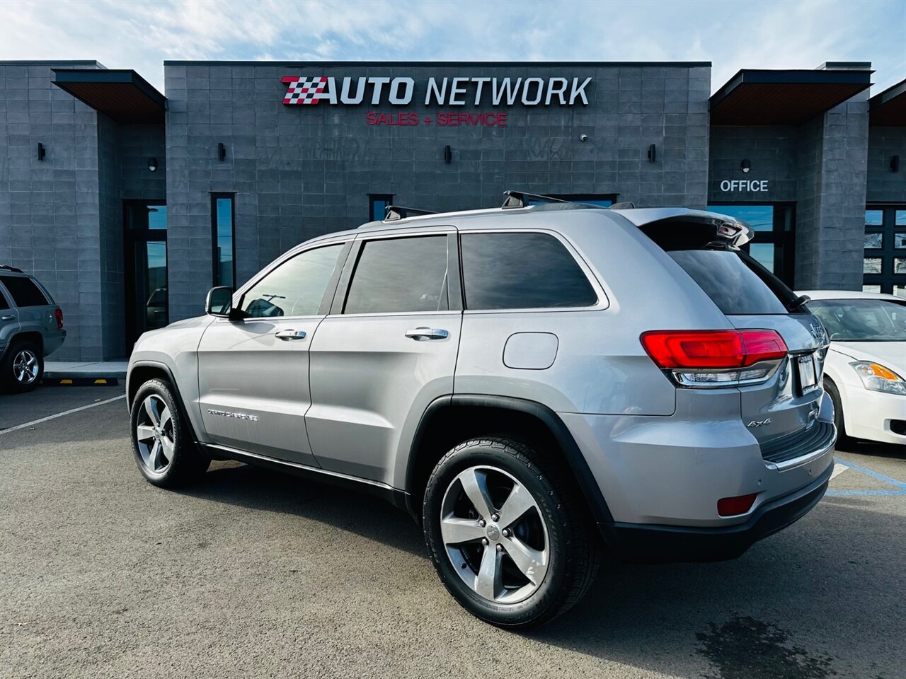 2015 Jeep Grand Cherokee Limited photo 7