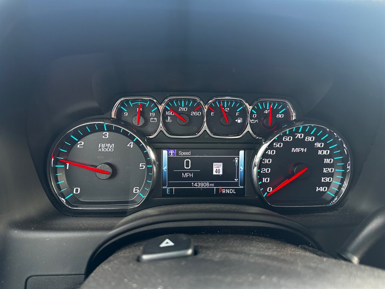 2018 Chevrolet Suburban LT - Photo 22 - Reno, NV 89502