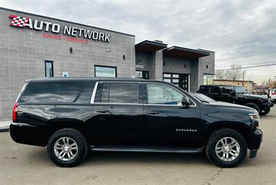 2018 Chevrolet Suburban LT - Photo 2 - Reno, NV 89502