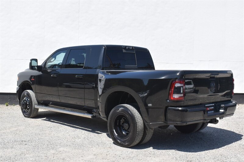 2023 RAM 3500 Laramie  4X4 4dr Mega Cab 6.3 ft. SB DRW Pickup! Navigation! Back Up Camera! 360* View! Blind Spot Monitors! Lane Keeping Assist! Heated & Ventilated Leather Seats! Apple Carplay! Android Auto! Tow Pkg!