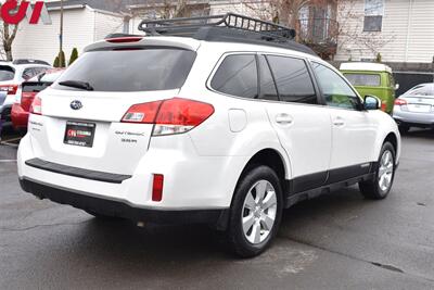 2012 Subaru Outback 3.6R Limited  4dr Wagon Hill Start Assist! Traction Control! Heated Leather Seats! Bluetooth! Yakima Roof-Rack! All Weather Rubber Floor Mats! - Photo 5 - Portland, OR 97266