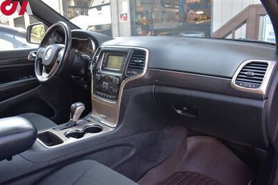 2016 Jeep Grand Cherokee Laredo 4X4 4dr SUV! Back Up Camera! Parking Assist! Bluetooth! Eco & Sport Mode! Tow Pkg! All Weather Floor Mats! Roof Rails! - Photo 12 - Portland, OR 97266