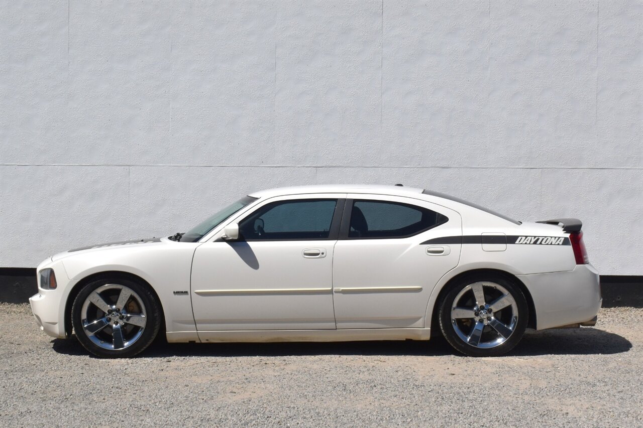 2007 Dodge Charger R/T 4dr Sedan! 5.7L HEMI V8! Rear-Wheel Drive! Sport-Tuned Suspension! Dual Exhaust! Boston Acoustics® Premium Audio! - Photo 9 - Portland, OR 97266