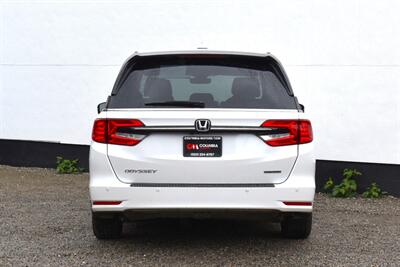 2023 Honda Odyssey Touring Minivan  4dr FWD! Power Sliding Doors! Rear Entertainment! Honda Sensing! Adaptive Cruise Control! Blind Spot Monitoring! Heated Leather Seats! Backup Camera! - Photo 4 - Portland, OR 97266