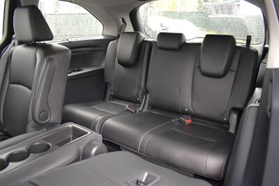 2023 Honda Odyssey Touring Minivan  4dr FWD! Power Sliding Doors! Rear Entertainment! Honda Sensing! Adaptive Cruise Control! Blind Spot Monitoring! Heated Leather Seats! Backup Camera! - Photo 29 - Portland, OR 97266