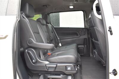 2023 Honda Odyssey Touring Minivan  4dr FWD! Power Sliding Doors! Rear Entertainment! Honda Sensing! Adaptive Cruise Control! Blind Spot Monitoring! Heated Leather Seats! Backup Camera! - Photo 30 - Portland, OR 97266