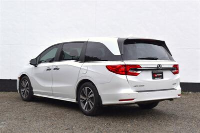 2023 Honda Odyssey Touring Minivan  4dr FWD! Power Sliding Doors! Rear Entertainment! Honda Sensing! Adaptive Cruise Control! Blind Spot Monitoring! Heated Leather Seats! Backup Camera! - Photo 2 - Portland, OR 97266