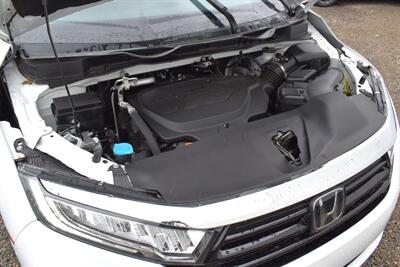 2023 Honda Odyssey Touring Minivan  4dr FWD! Power Sliding Doors! Rear Entertainment! Honda Sensing! Adaptive Cruise Control! Blind Spot Monitoring! Heated Leather Seats! Backup Camera! - Photo 35 - Portland, OR 97266