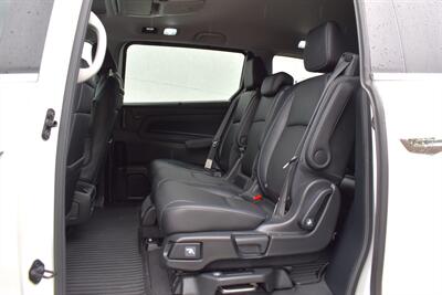 2023 Honda Odyssey Touring Minivan  4dr FWD! Power Sliding Doors! Rear Entertainment! Honda Sensing! Adaptive Cruise Control! Blind Spot Monitoring! Heated Leather Seats! Backup Camera! - Photo 28 - Portland, OR 97266