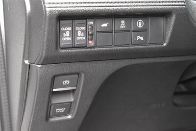 2023 Honda Odyssey Touring Minivan  4dr FWD! Power Sliding Doors! Rear Entertainment! Honda Sensing! Adaptive Cruise Control! Blind Spot Monitoring! Heated Leather Seats! Backup Camera! - Photo 17 - Portland, OR 97266