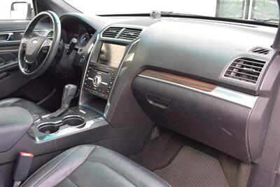 2016 Ford Explorer Limited AWD 4dr SUV! Terrain Management System! Stability Control! Adaptive Cruise Control! Lane Keeping System! Blind Spot Monitoring! Rear Cross Traffic Alert! Backup Camera! Heated & Ventilated Seats! - Photo 12 - Portland, OR 97266
