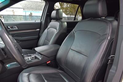 2016 Ford Explorer Limited AWD 4dr SUV! Terrain Management System! Stability Control! Adaptive Cruise Control! Lane Keeping System! Blind Spot Monitoring! Rear Cross Traffic Alert! Backup Camera! Heated & Ventilated Seats! - Photo 11 - Portland, OR 97266