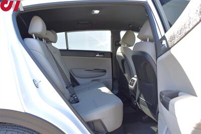 2020 Kia Sportage S  AWD 4dr SUV! Back Up Camera! Blind Spot Monitor! Lane Assist! Eco/Sport/Snow Drive Modes! Center Lock Diff! Apple CarPlay! Android Auto! Heated Leather Seats! Tow Hitch! - Photo 25 - Portland, OR 97266
