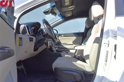 2020 Kia Sportage S  AWD 4dr SUV! Back Up Camera! Blind Spot Monitor! Lane Assist! Eco/Sport/Snow Drive Modes! Center Lock Diff! Apple CarPlay! Android Auto! Heated Leather Seats! Tow Hitch! - Photo 10 - Portland, OR 97266