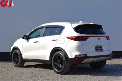 2020 Kia Sportage S  AWD 4dr SUV! Back Up Camera! Blind Spot Monitor! Lane Assist! Eco/Sport/Snow Drive Modes! Center Lock Diff! Apple CarPlay! Android Auto! Heated Leather Seats! Tow Hitch! - Photo 2 - Portland, OR 97266