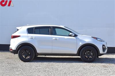 2020 Kia Sportage S  AWD 4dr SUV! Back Up Camera! Blind Spot Monitor! Lane Assist! Eco/Sport/Snow Drive Modes! Center Lock Diff! Apple CarPlay! Android Auto! Heated Leather Seats! Tow Hitch! - Photo 6 - Portland, OR 97266