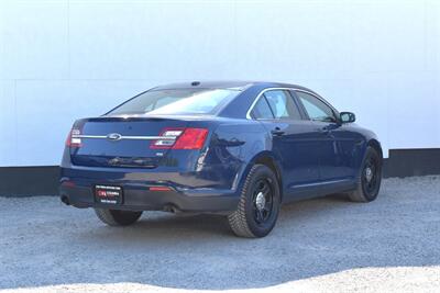 2013 Ford Taurus Police Interceptor  AWD 4dr Sedan! 3.5L V6 Engine! Cruise Control! Police Interceptor package! AdvanceTrac with Roll Stability Control! Heavy-duty Suspension! Bluetooth Connectivity! - Photo 5 - Portland, OR 97266