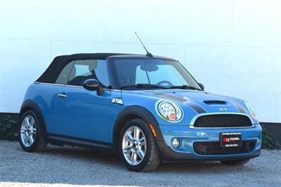 2013 MINI Convertible Cooper S  2dr! Sport-tuned suspension! Drive Mode Select! Cruise Control! Full Leather Seats! Heated front seats! Bluetooth Connectivity! Convertible