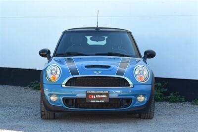 2013 MINI Convertible Cooper S 2dr! Sport-tuned suspension! Drive Mode Select! Cruise Control! Full Leather Seats! Heated front seats! Bluetooth Connectivity! - Photo 10 - Portland, OR 97266