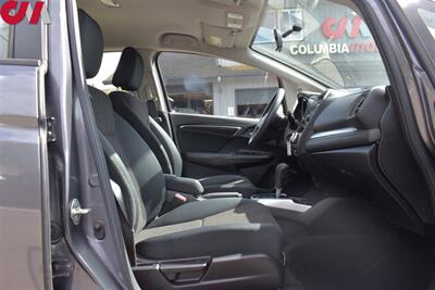 2017 Honda Fit LX  4dr Hatchback! 33 City MPG! 40 Hwy MPG! Back Up Camera! Bluetooth w/Voice Activation! Traction Control! Econ Mode! - Photo 25 - Portland, OR 97266