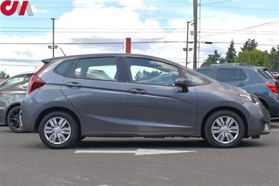2017 Honda Fit LX  4dr Hatchback! 33 City MPG! 40 Hwy MPG! Back Up Camera! Bluetooth w/Voice Activation! Traction Control! Econ Mode! - Photo 6 - Portland, OR 97266