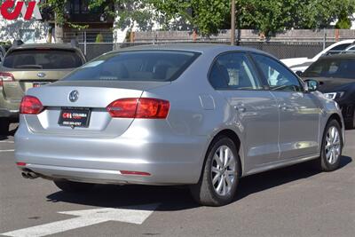 2014 Volkswagen Jetta S  4dr Sedan! Back Up Camera! Bluetooth! Brake Assist and Hill Hold Control! Stability Control! - Photo 5 - Portland, OR 97266