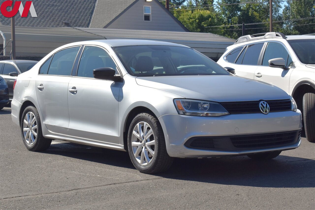 2014 Volkswagen Jetta S 4dr Sedan! Back Up Camera! Bluetooth! Brake Assist and Hill Hold Control! Stability Control! - Photo 1 - Portland, OR 97266