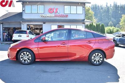 2017 Toyota Prius Two  Two 4dr Hatchback! **BY APPOINTMENT ONLY** 51 City MPG! 47 Hwy MPG! EV, ECO, & POWER Modes! Back Up Camera! Bluetooth w/Voice Activation! Front Heated Seats! - Photo 9 - Portland, OR 97266