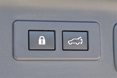 2025 Subaru Forester Limited  AWD 4dr Crossover! X-Mode! SI-Drive! EyeSight Assist Tech! Back Up Camera! Navigation! Apple CarPlay! Android Auto! Heated Leather Seats! Pano-Sunroof! - Photo 32 - Portland, OR 97266