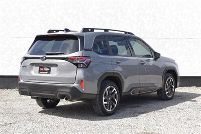 2025 Subaru Forester Limited  AWD 4dr Crossover! X-Mode! SI-Drive! EyeSight Assist Tech! Back Up Camera! Navigation! Apple CarPlay! Android Auto! Heated Leather Seats! Pano-Sunroof! - Photo 5 - Portland, OR 97266