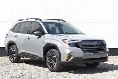 2025 Subaru Forester Limited  AWD 4dr Crossover! X-Mode! SI-Drive! EyeSight Assist Tech! Back Up Camera! Navigation! Apple CarPlay! Android Auto! Heated Leather Seats! Pano-Sunroof! - Photo 1 - Portland, OR 97266