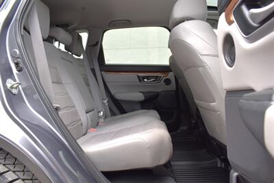 2019 Honda CR-V EX-L AWD 4dr SUV! Turbo Engine! Honda Sensing! Adaptive Cruise Control! Blind Spot Monitoring! Heated Leather Seats! Power Liftgate! Sunroof! Touchscreen Infotainment! Bluetooth! Backup Camera! - Photo 32 - Portland, OR 97266