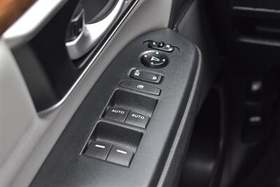 2019 Honda CR-V EX-L AWD 4dr SUV! Turbo Engine! Honda Sensing! Adaptive Cruise Control! Blind Spot Monitoring! Heated Leather Seats! Power Liftgate! Sunroof! Touchscreen Infotainment! Bluetooth! Backup Camera! - Photo 18 - Portland, OR 97266