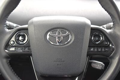 2019 Toyota Prius XLE AWD-e  AWD 4dr Hatchback! 52 City MPG! 48 Hwy MPG! Back Up Camera! Blind Spot Monitor! Pre-Collision Pedestrian Detection! Lane Assist! Bluetooth Connectivity! Heated Seats! Qi-Wireless Charging! - Photo 15 - Portland, OR 97266