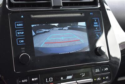 2019 Toyota Prius XLE AWD-e  AWD 4dr Hatchback! 52 City MPG! 48 Hwy MPG! Back Up Camera! Blind Spot Monitor! Pre-Collision Pedestrian Detection! Lane Assist! Bluetooth Connectivity! Heated Seats! Qi-Wireless Charging! - Photo 20 - Portland, OR 97266